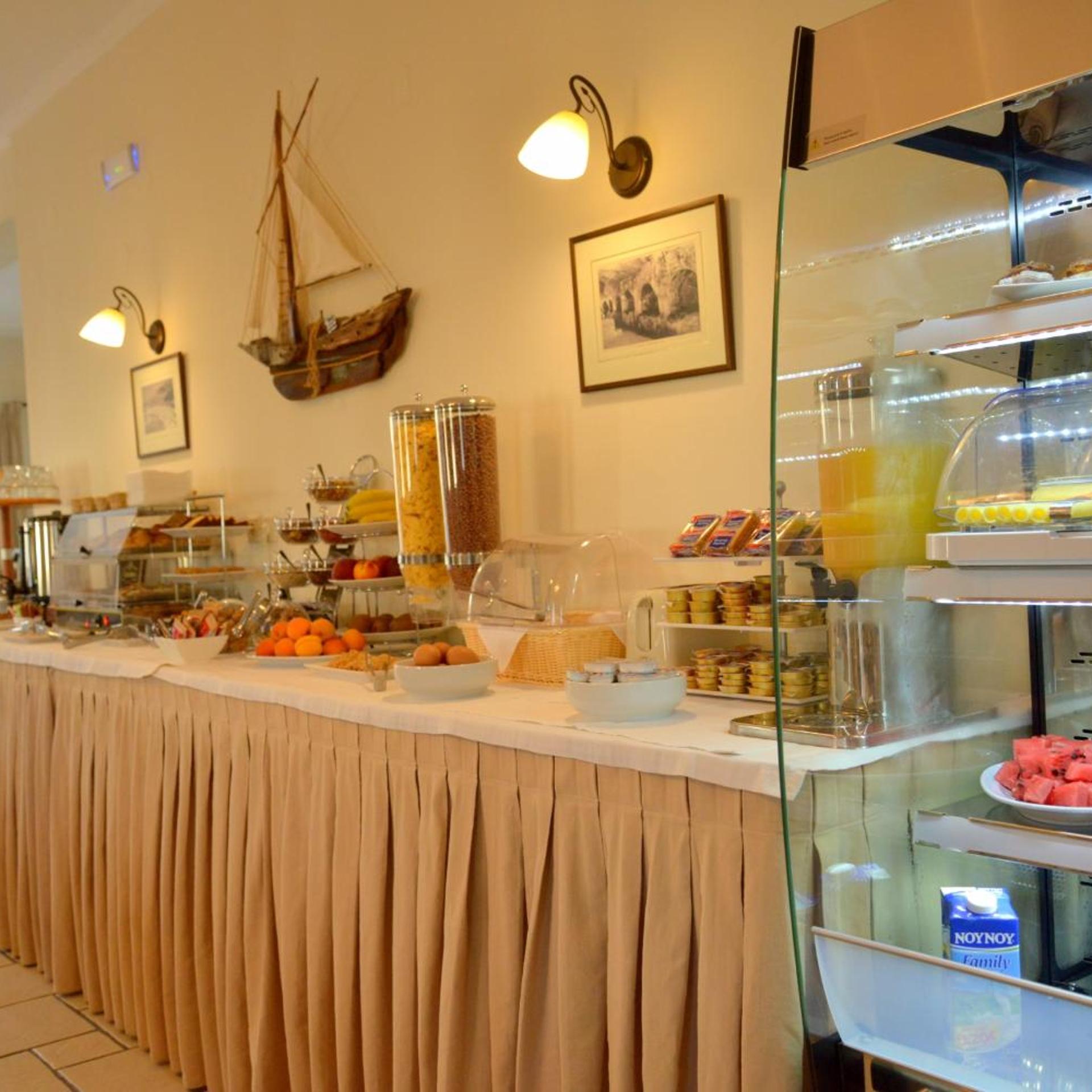 Ostria Hotel-Milos 41/51