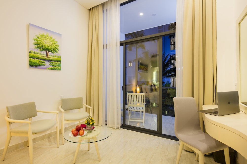 Diamond Bay Condotel Resort Nha Trang 50/77