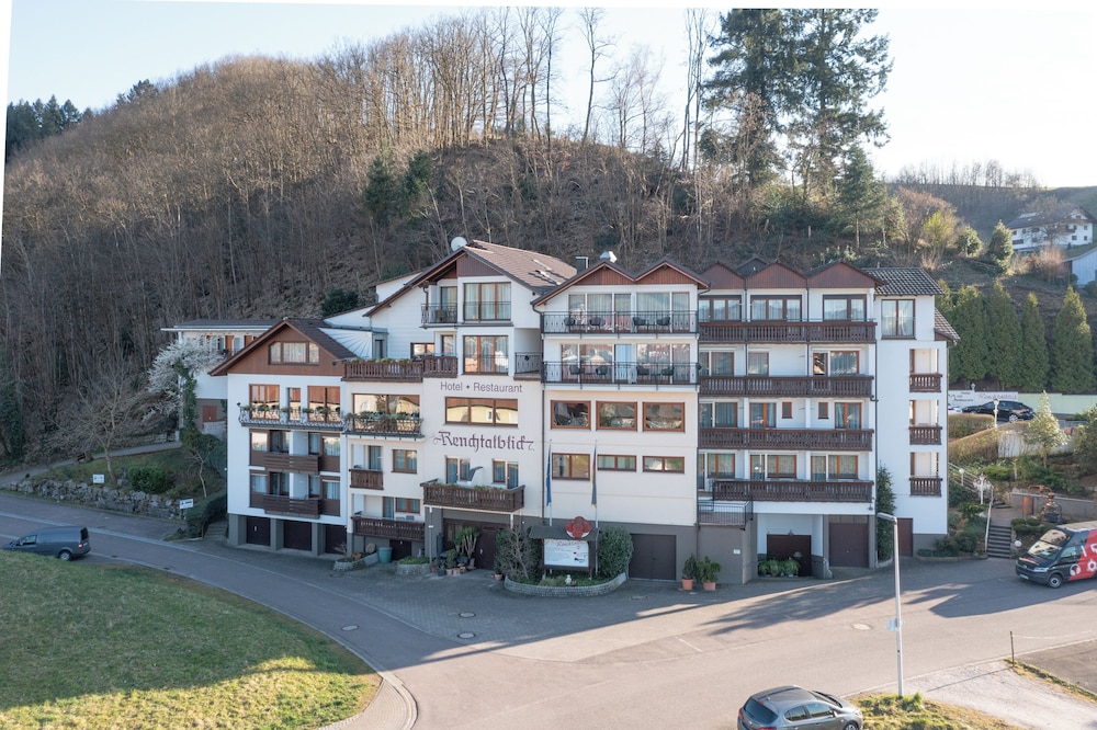 Hotel Renchtalblick 2/26