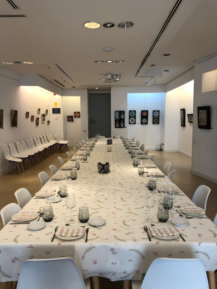 Hotel Madanis Liceo 40/50