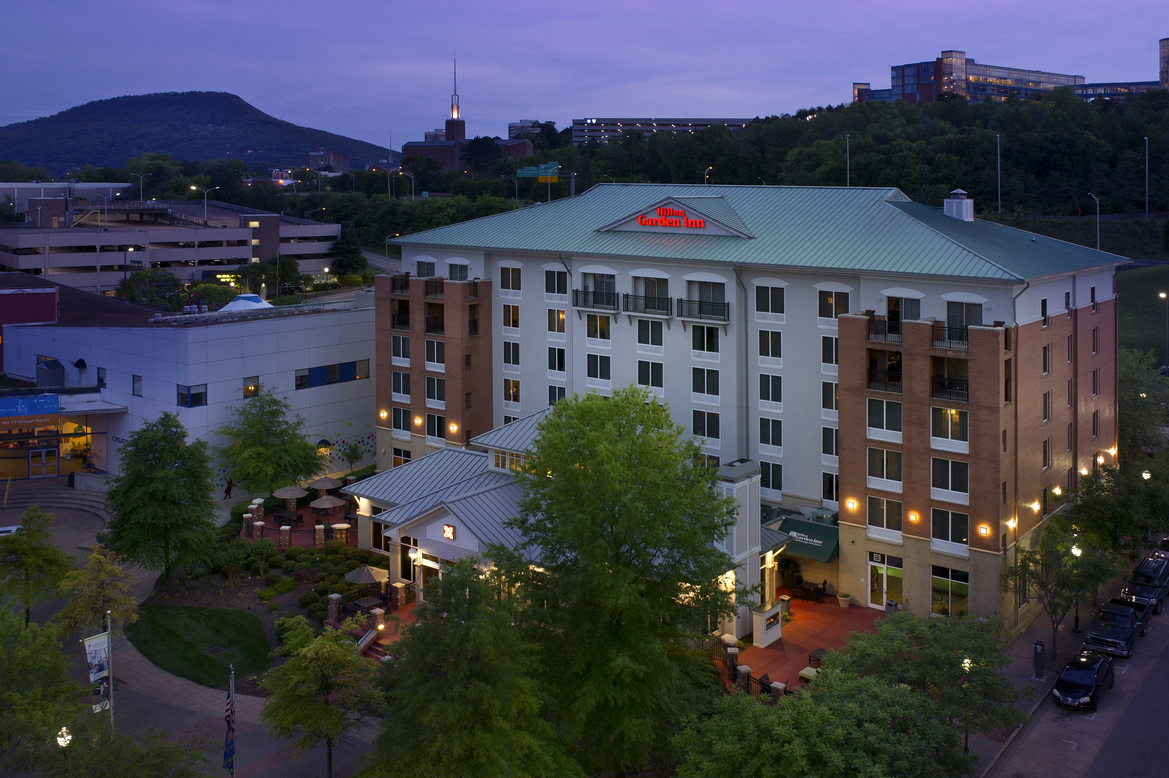 HILTON GARDEN INN CHATTANOOGA DOWNTOWN in CHATTANOOGA - TN