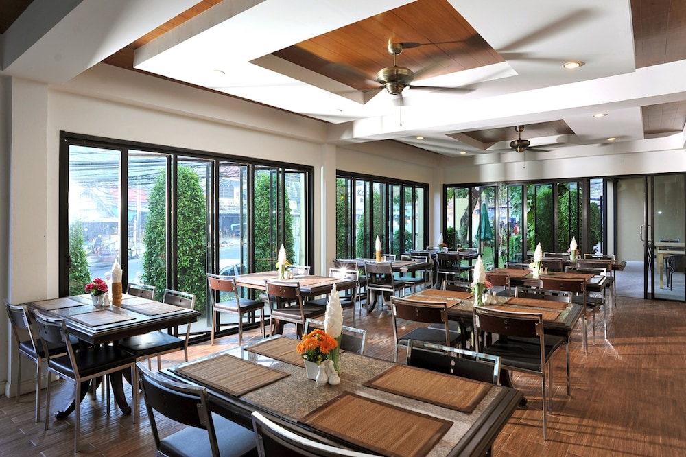 Baan Karon Resort 40/50