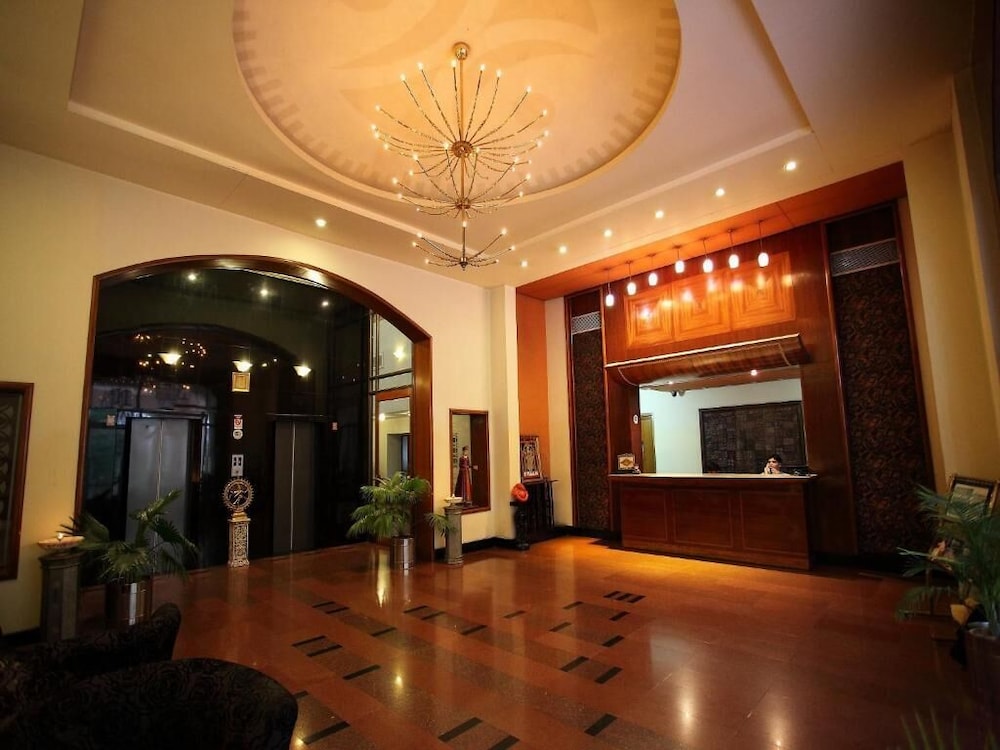 Paras Mahal 17/62