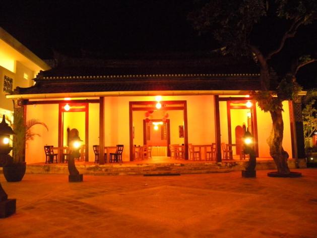 Antika Hotel 6/50