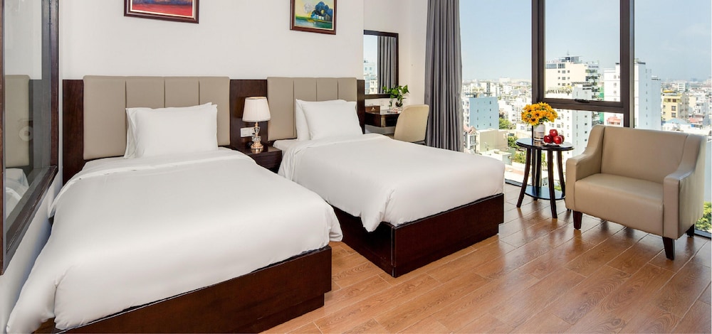 Golden Line DaNang Hotel 18/50