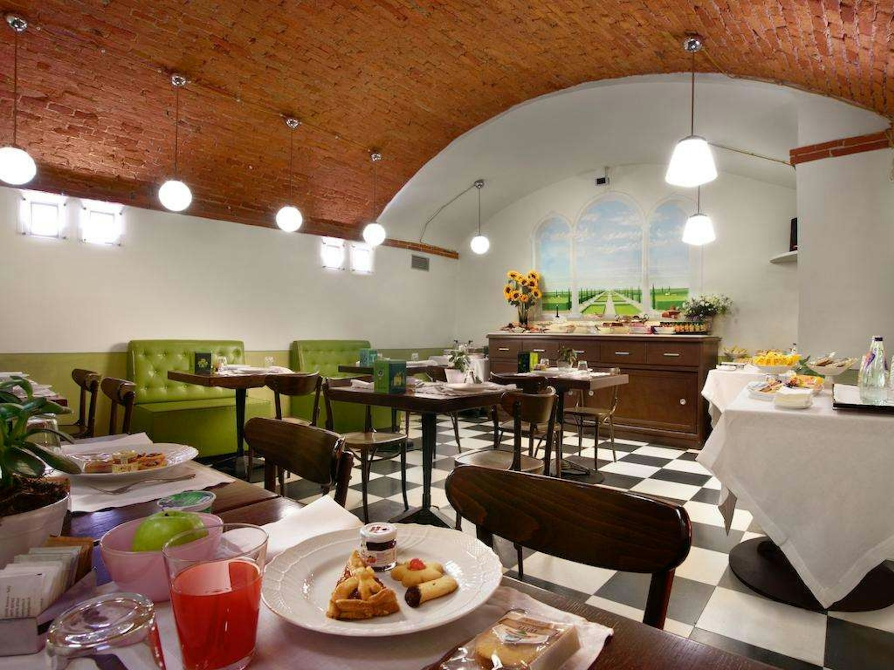 Graziella Patio Hotel 51/63
