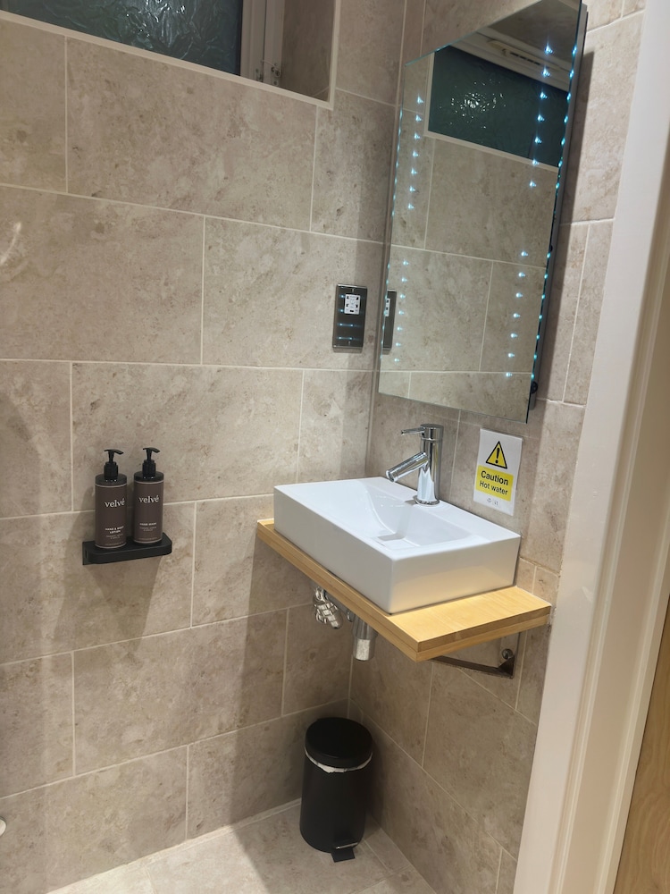 Stradey Park Hotel 49/50