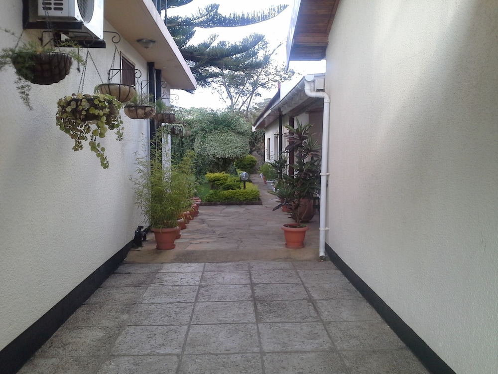 The Milimani Lodge 14/41