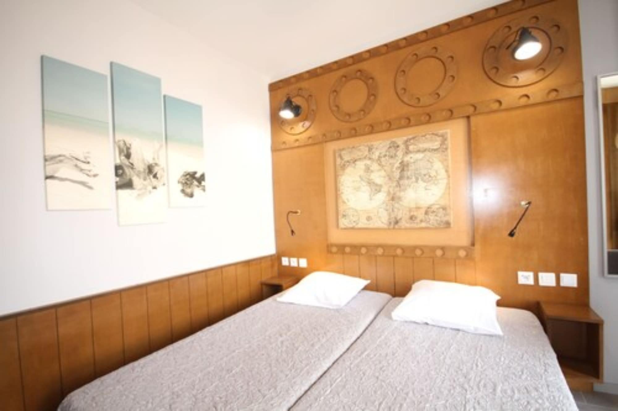 COMFORT, DOUBLE BED, PRIVATE BATHROOM