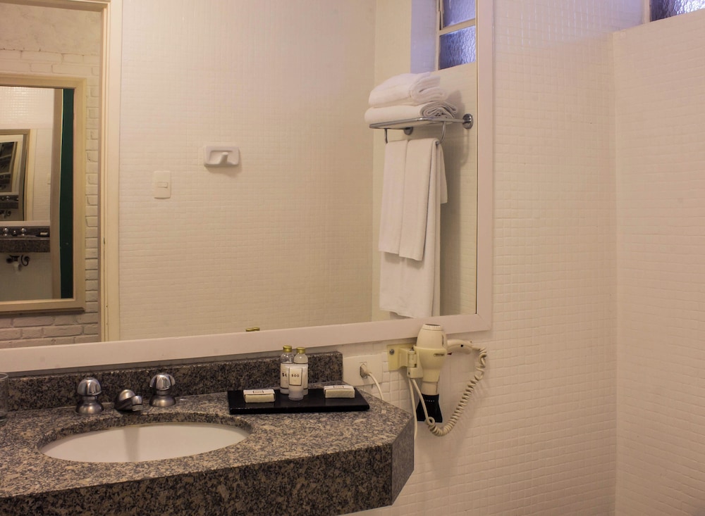 Hotel Resort & Golfe Clube dos 500 49/50