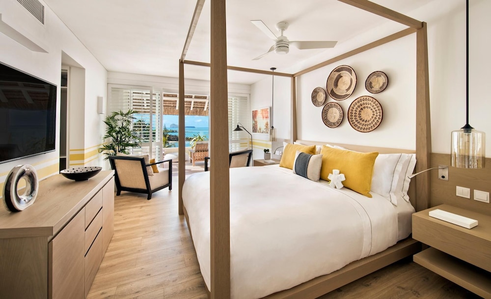 LUX Grand Gaube Resort and Villa 17/80