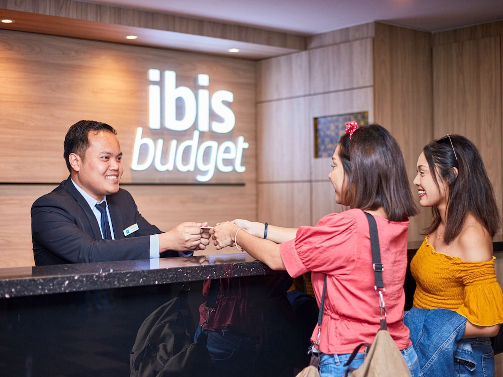 ibis budget Singapore Ruby 16/59
