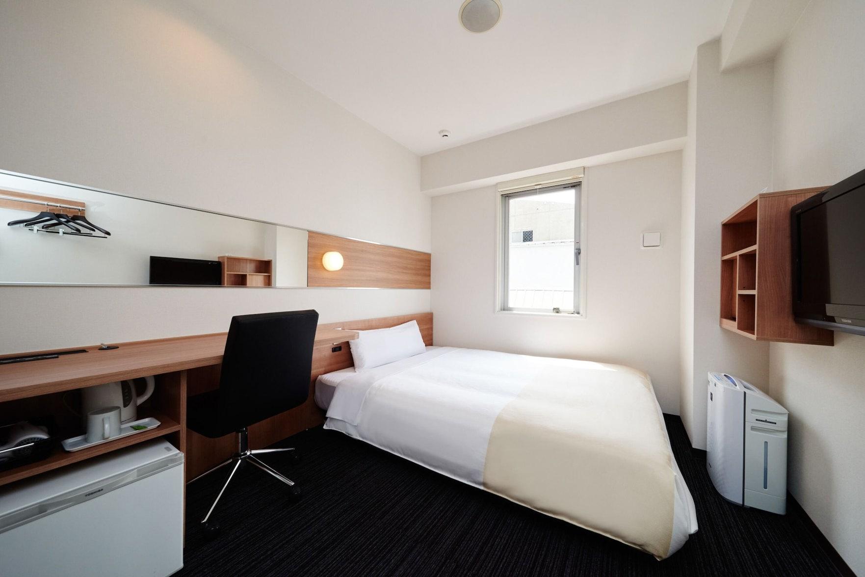 Semi Room, Standard, Semi Double Bed