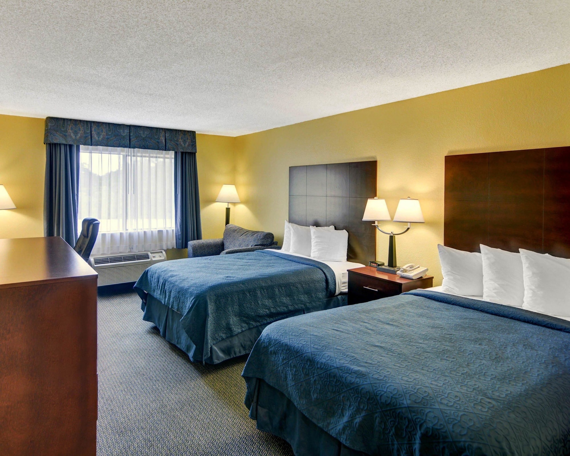 Room, 2 Double Beds, Accessible