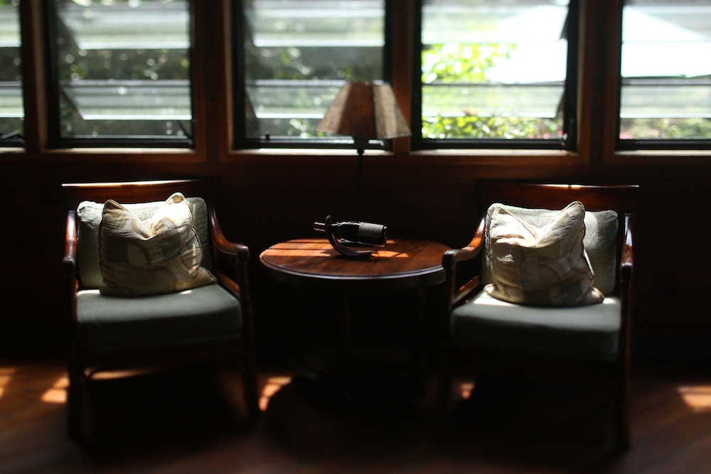 THE LODGE AT PICO BONITO 57/76