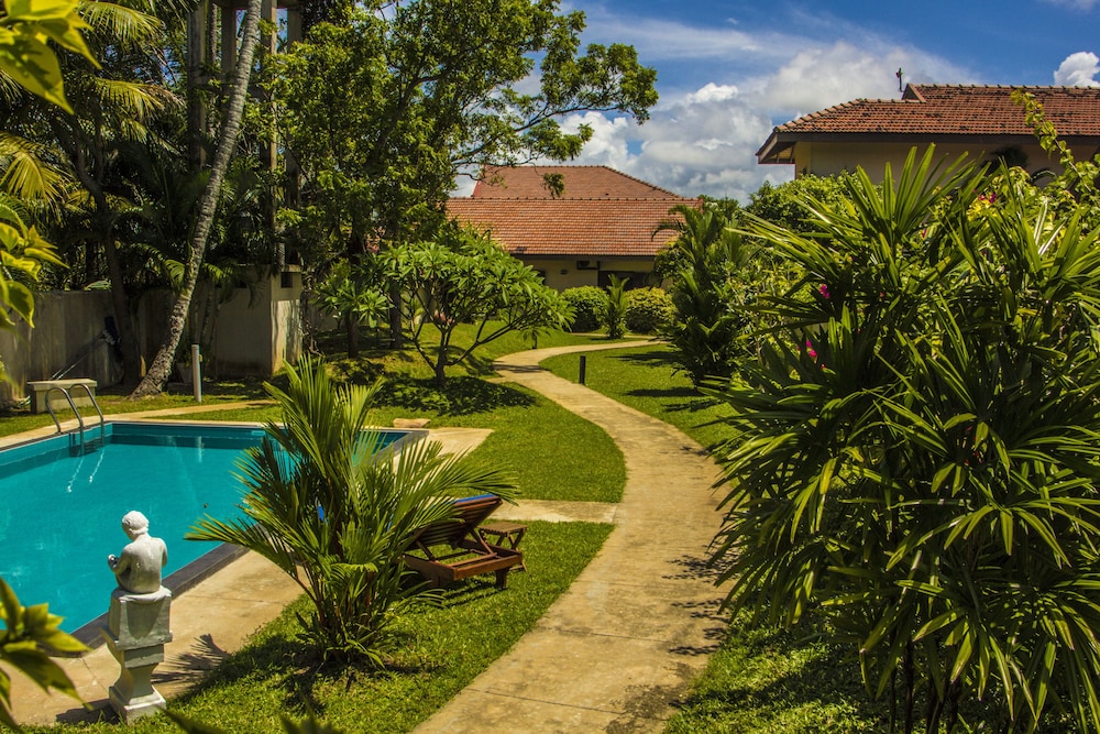 The Lagoon Villa 92/100