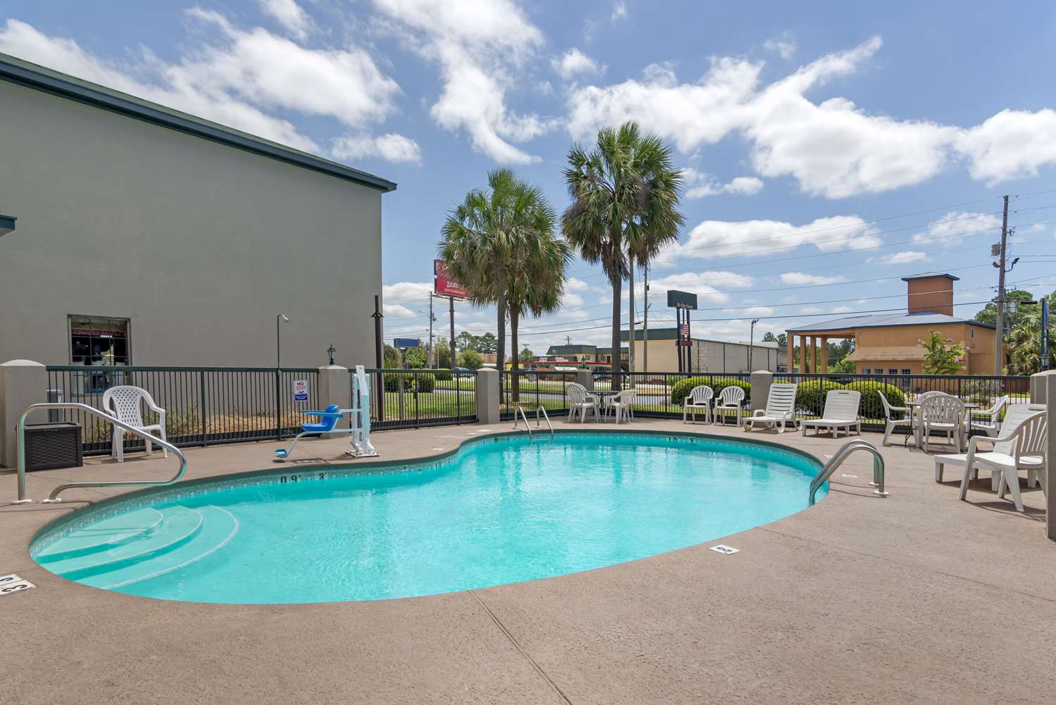Quality Inn Cordele 33/34