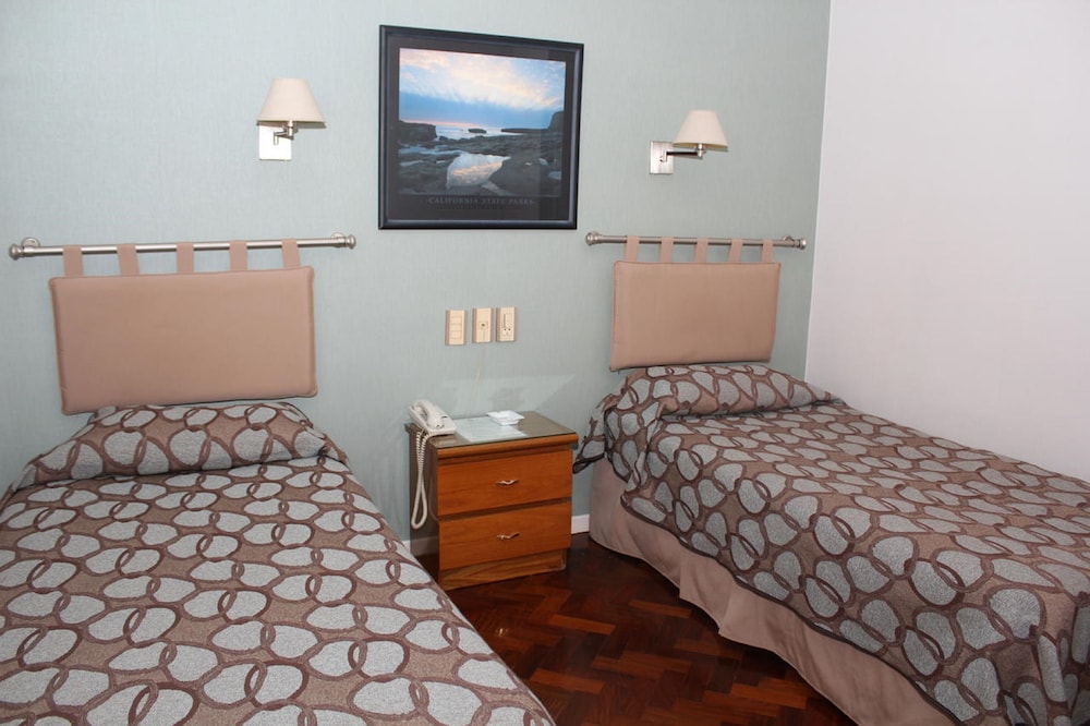 Ayacucho Palace Hotel 27/28