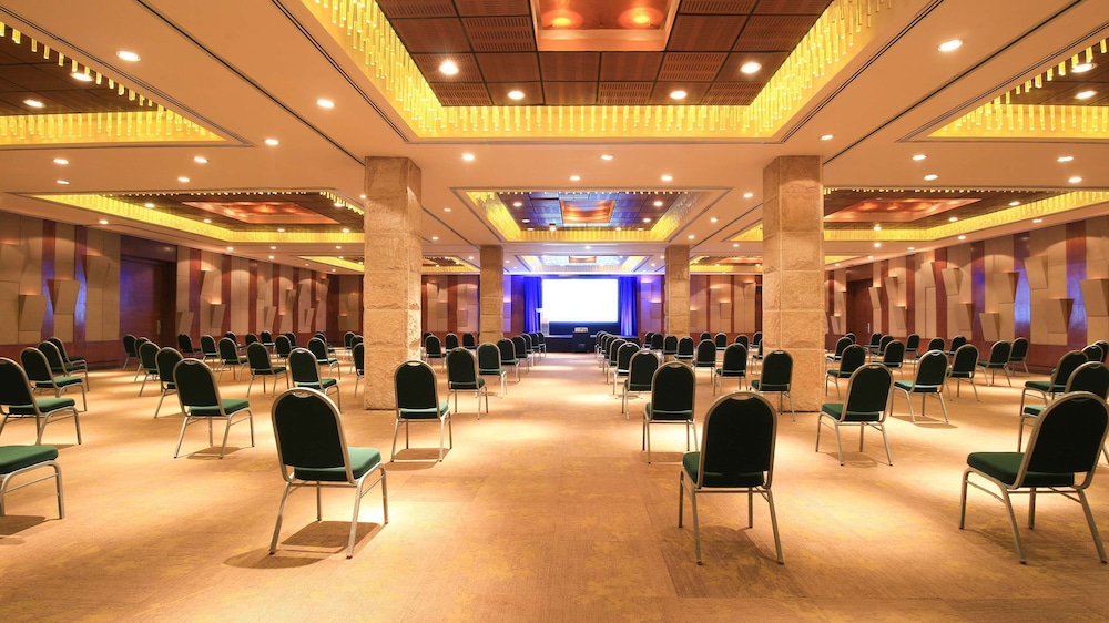 Hyatt Regency Villahermosa 40/50