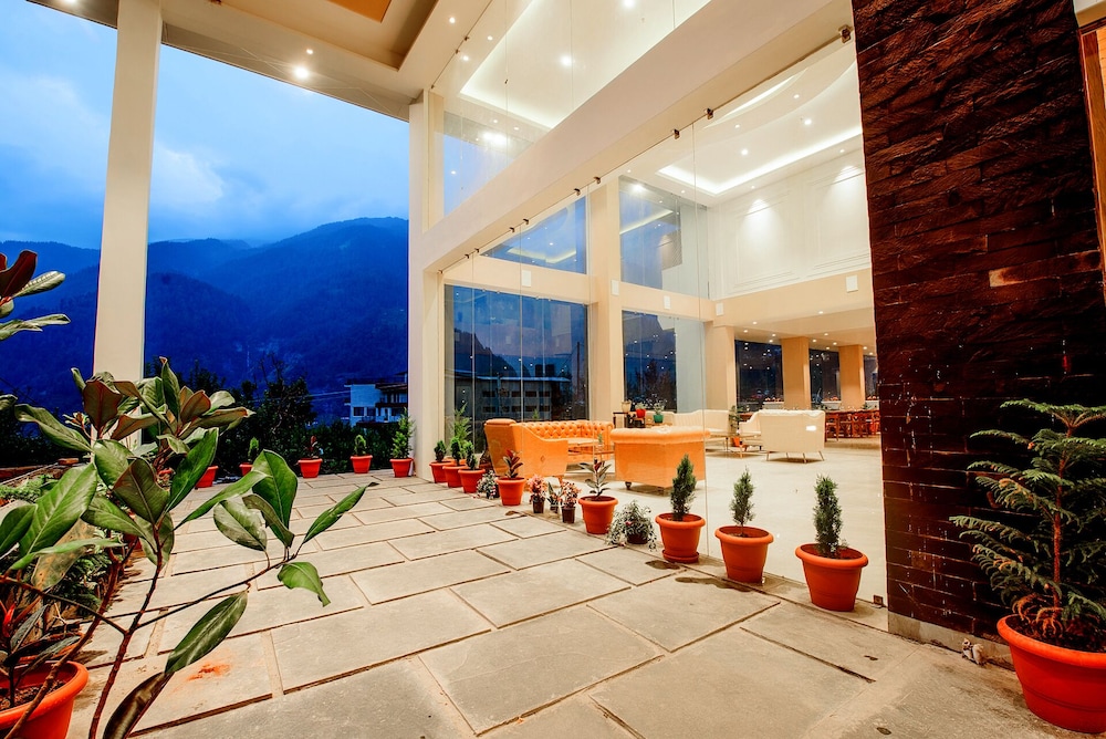 Naturevilas Sarovar Premiere Manali 59/65