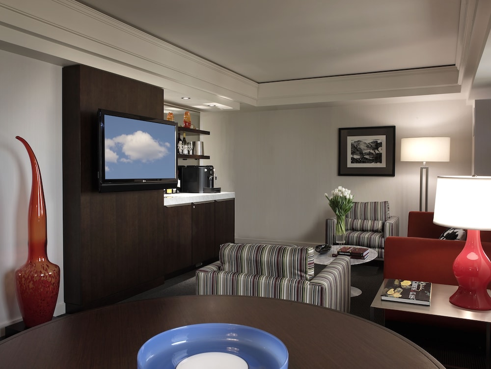 Hotel Murano 5/50