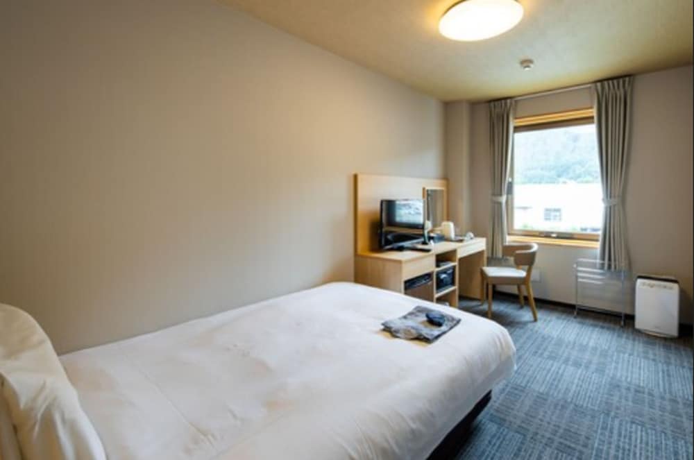 Fuji Kawaguchiko Resort Hotel 6/27