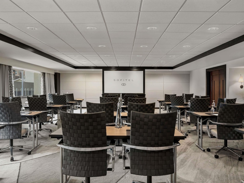 Sofitel Philadelphia at Rittenhouse Square 62/69