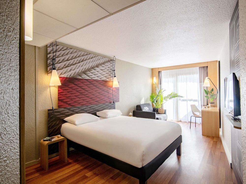 ibis Cannes Plage La Bocca 22/63