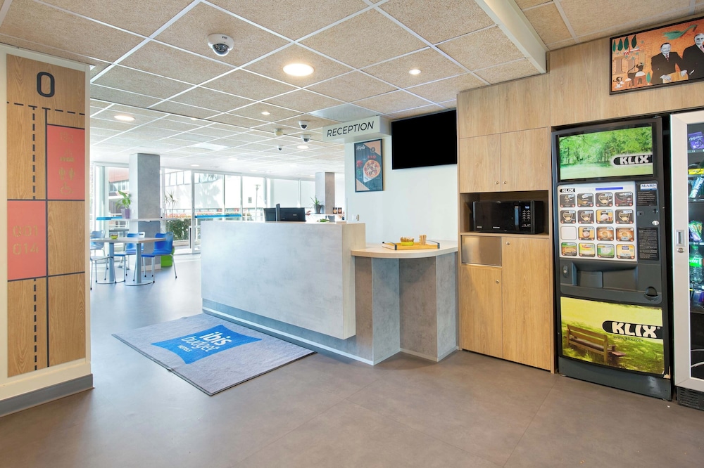 Ibis Budget Marseille L Estaque 9/72
