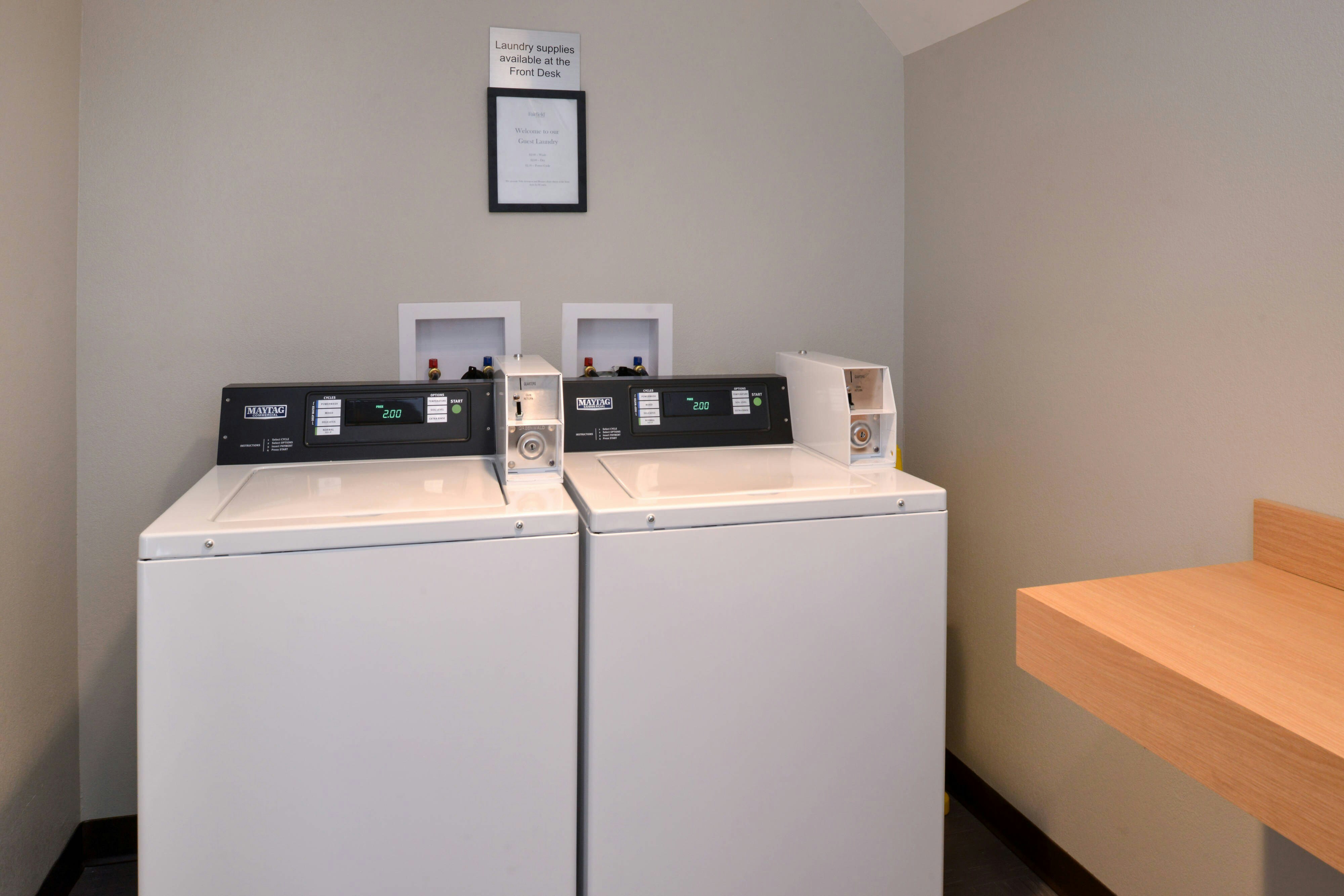 Fairfield Inn Suites By Marriott Arlington Six Flags 4/17