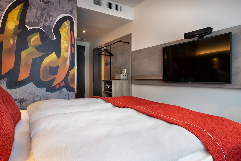 Holiday Inn - the niu, Hide Berlin Friedrichshain by IHG 19/58