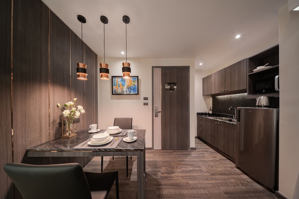 Aspira Parc Sukhumvit 22 26/28