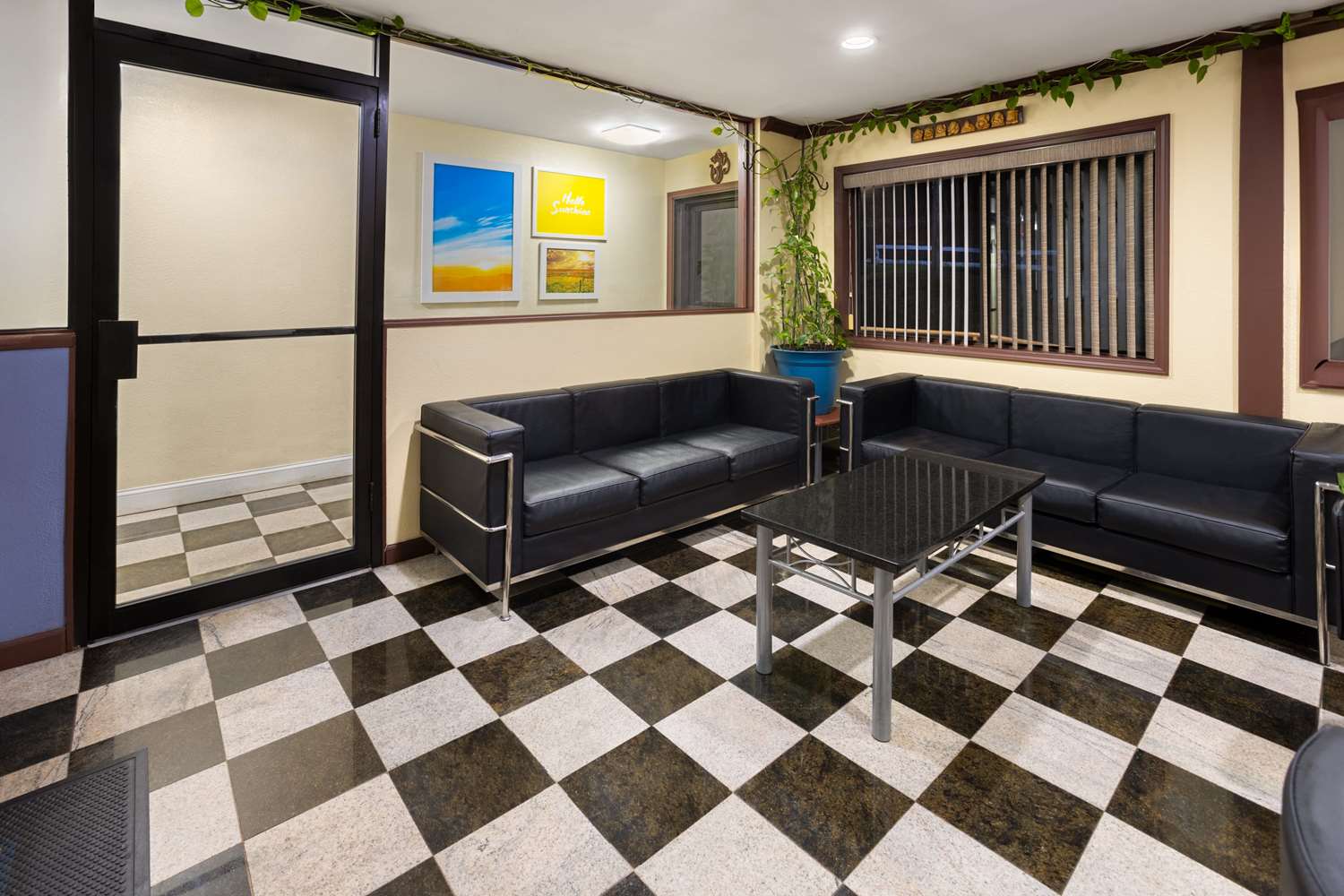Days Inn by Wyndham Wurtsboro 13/20