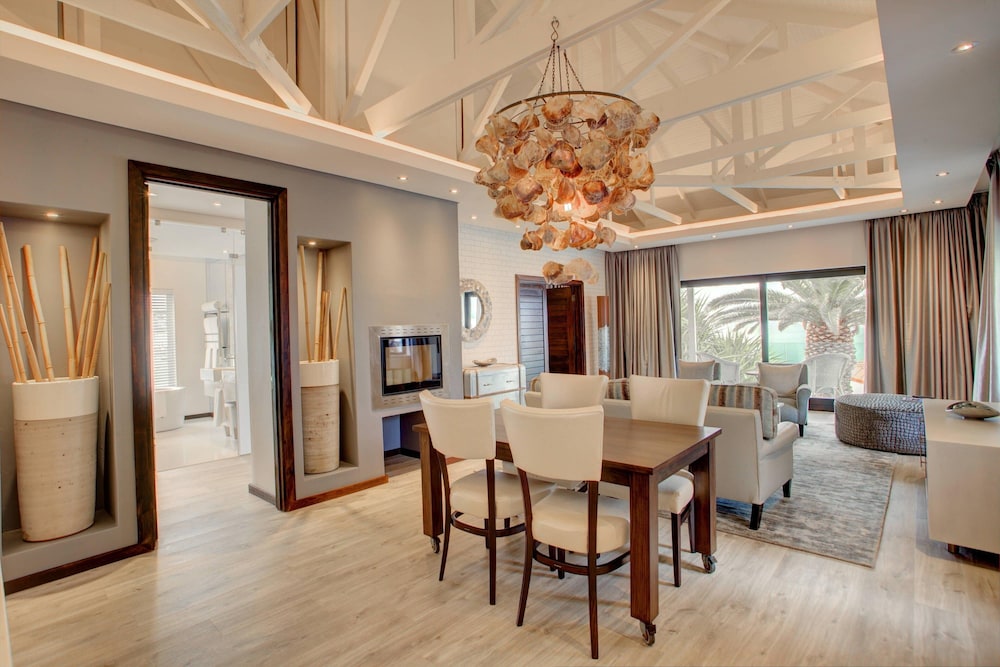 Protea Hotel By Marriott Mossel Bay 34/37