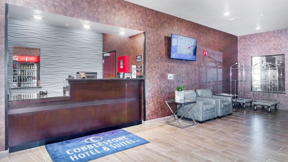 Cobblestone Hotel & Suites Janesville 3/38