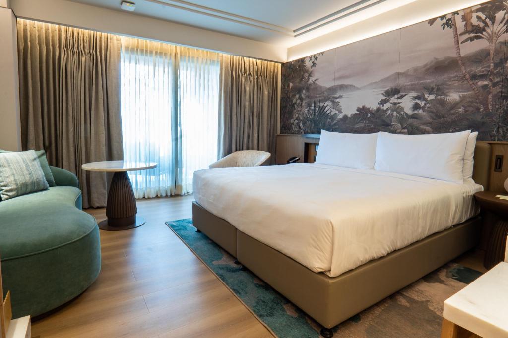 Grand, Guest Room, Luxury, King Bed, Forest View, Balcony، JW Marriott Goa Vagator 3/7