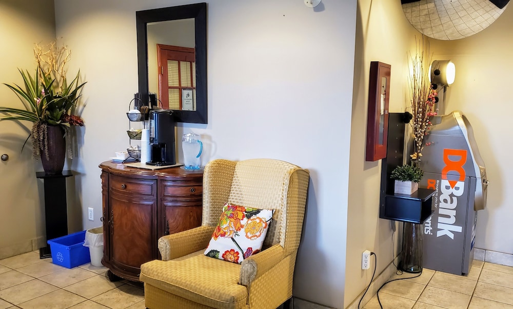 Travelodge By Wyndham Stony Plain 31/38