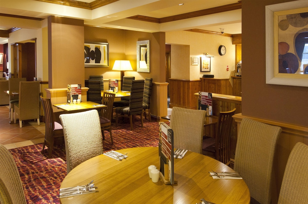 Premier Inn Rugeley 32/50