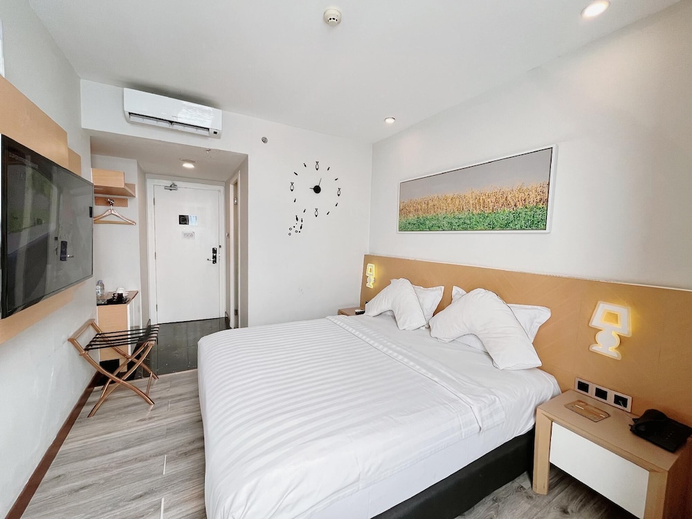 Verse Luxe Hotel Wahid Hasyim 20/50