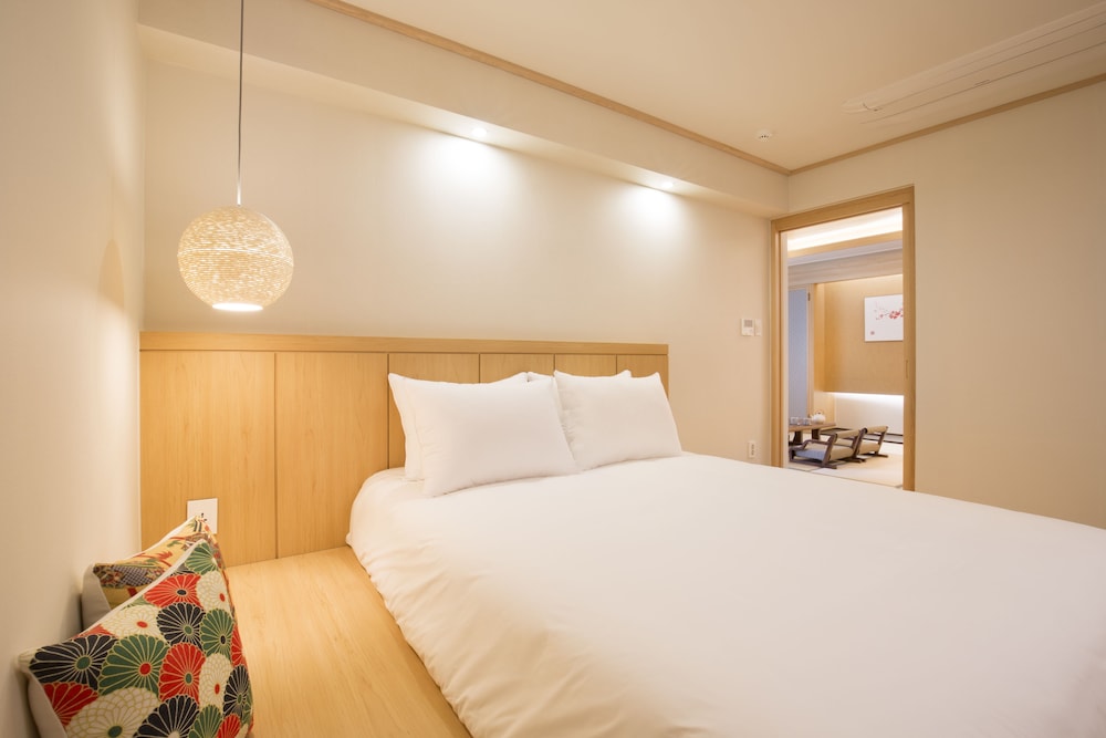 Tomonoya Ryokan 4/17
