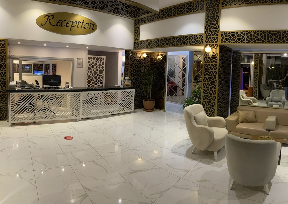 Gold Kaya Hotel 3/16