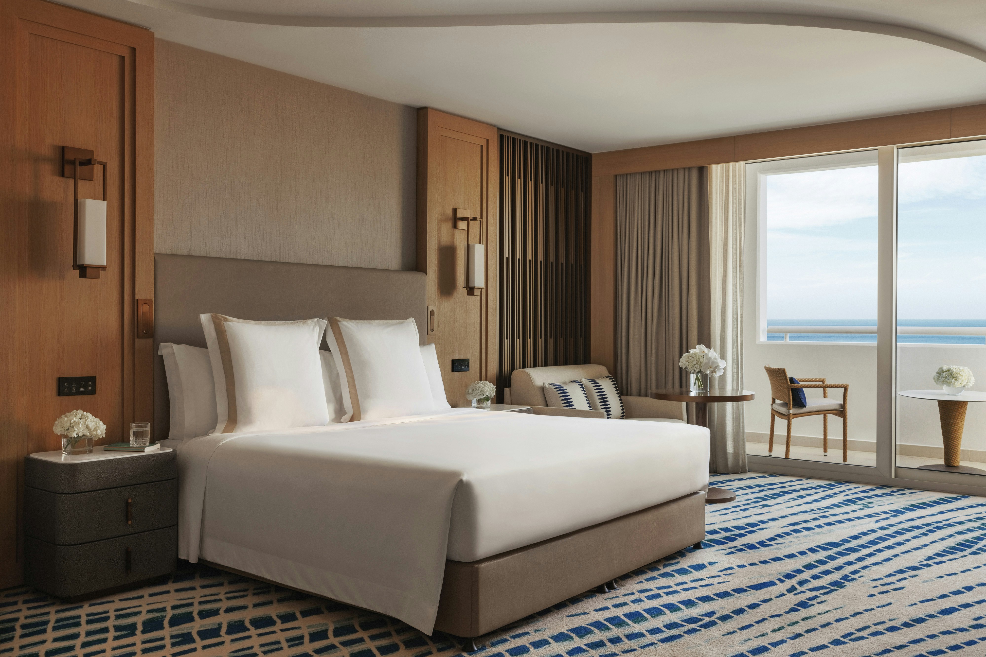 OCEAN, CLUB, BALCONY