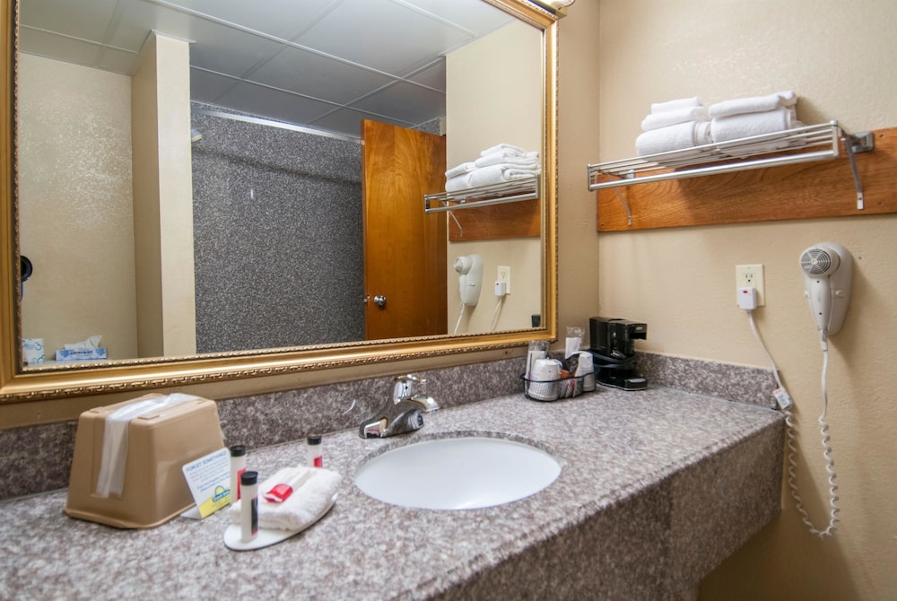 Days Inn by Wyndham Pauls Valley 14/21