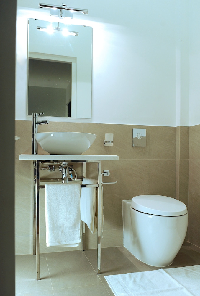 Blue Water Boutique Hotel 49/49