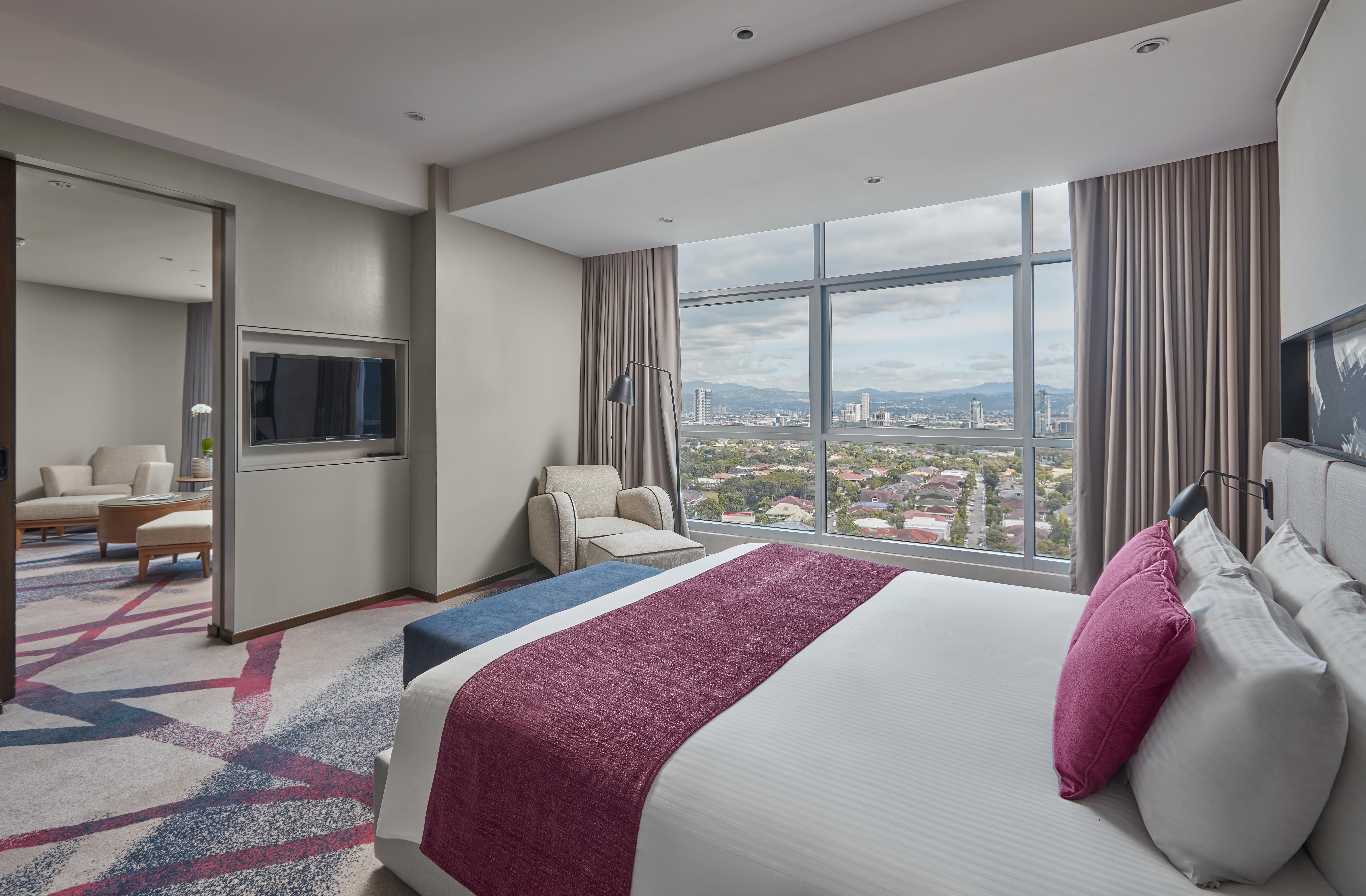Crowne Plaza Galleria Manila 18/80