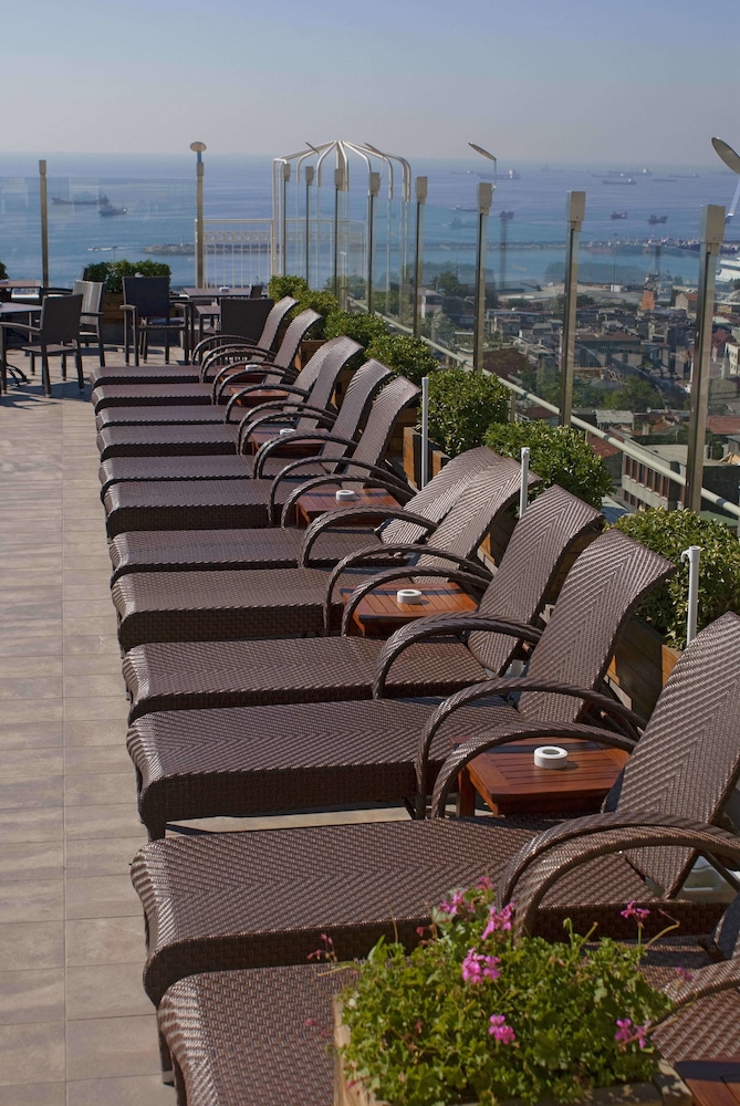 Radisson Hotel President Old Town Istanbul 46/50