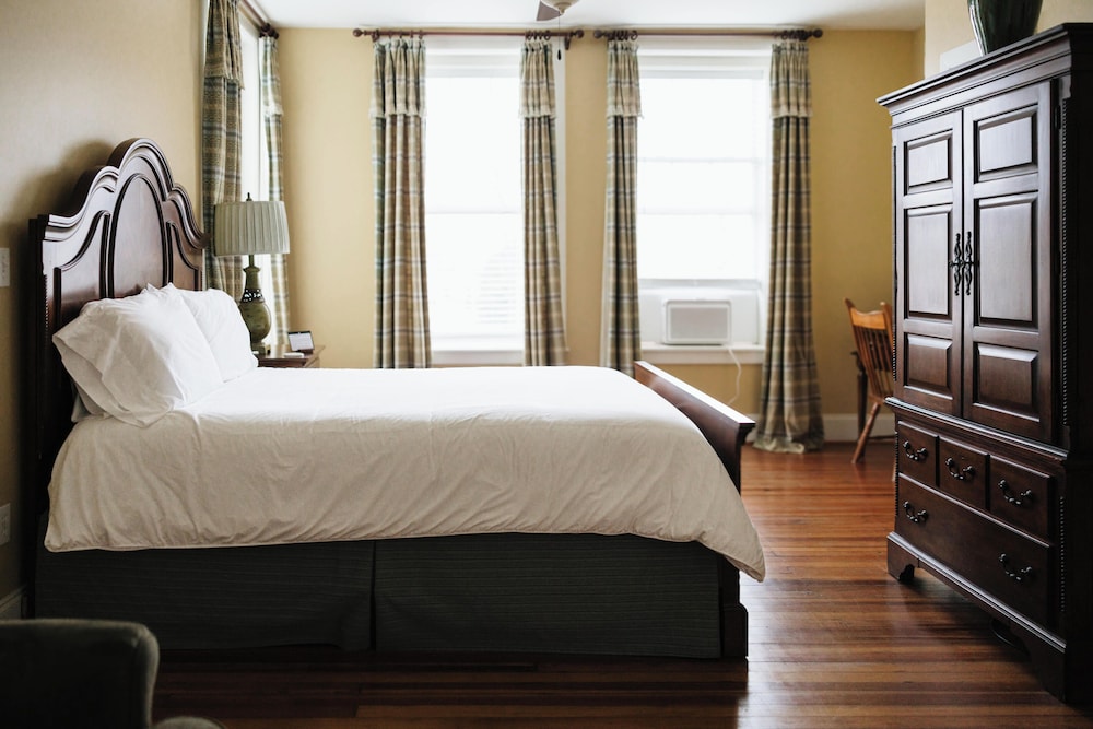 Grand Lux Inn 18/47