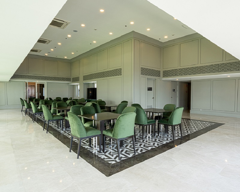The Suites at Torre Lorenzo Malate 16/18