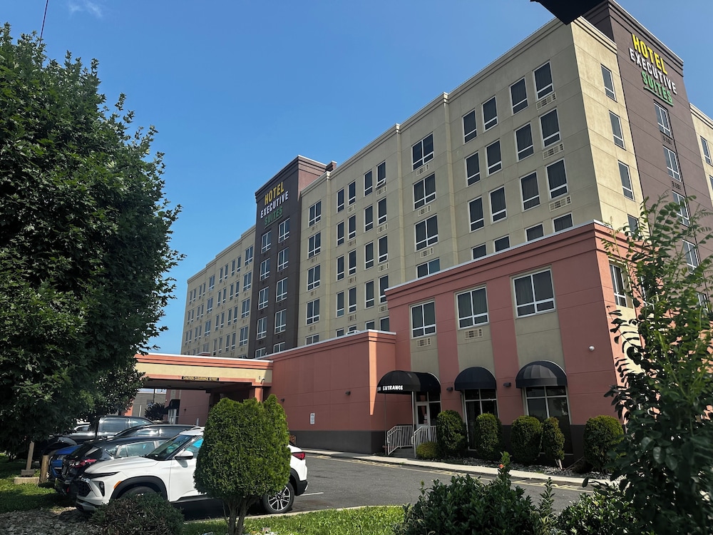 Hotel Executive Suites 5/57