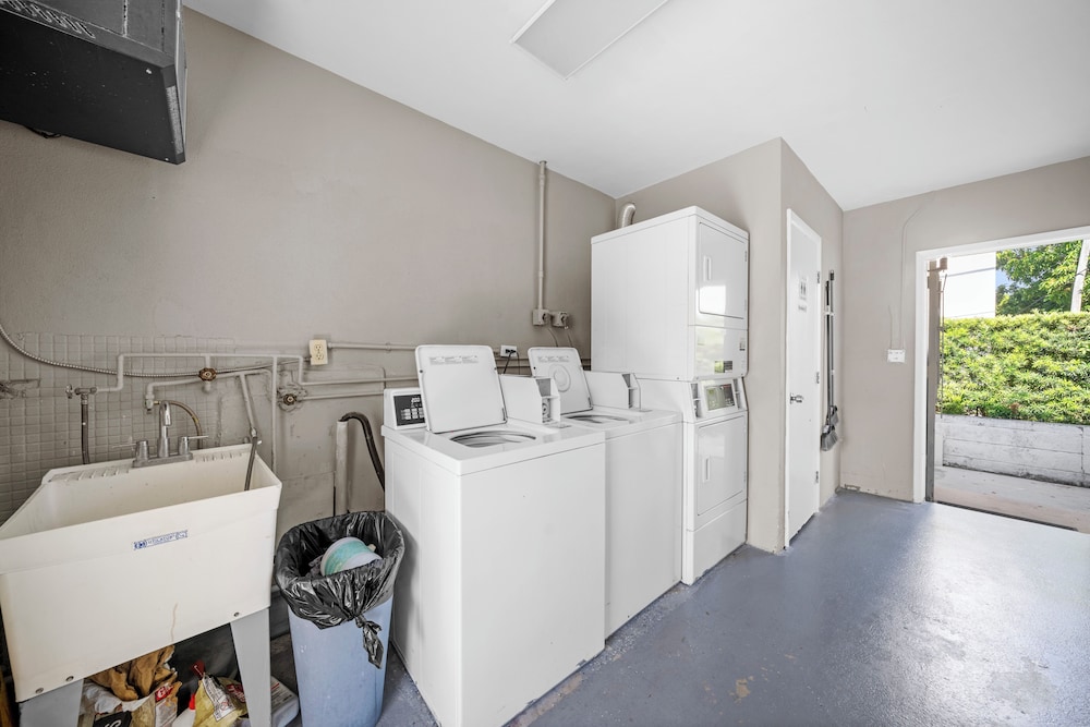 Sea Steps Suites 34/47